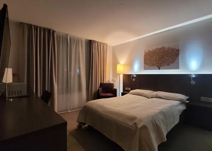 In Modern Center Of * Düsseldorf