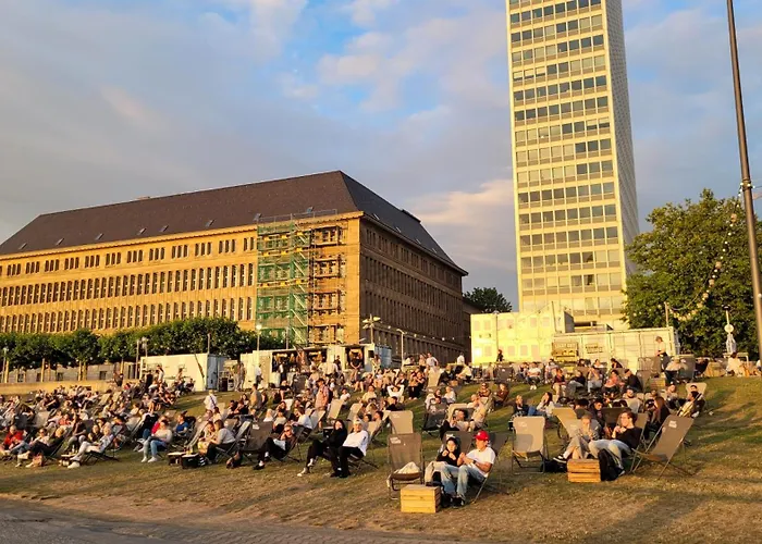 In Modern Center Of Appartamento Düsseldorf