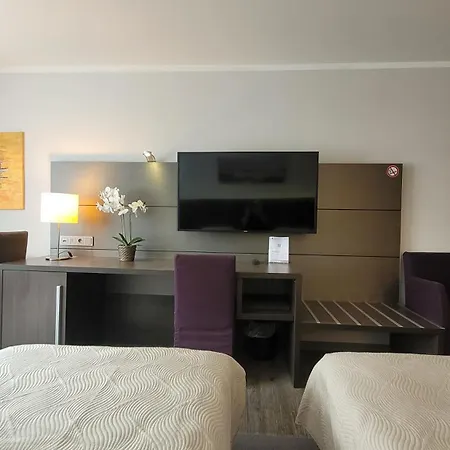 In Modern Center Of Apartment Dusseldorf